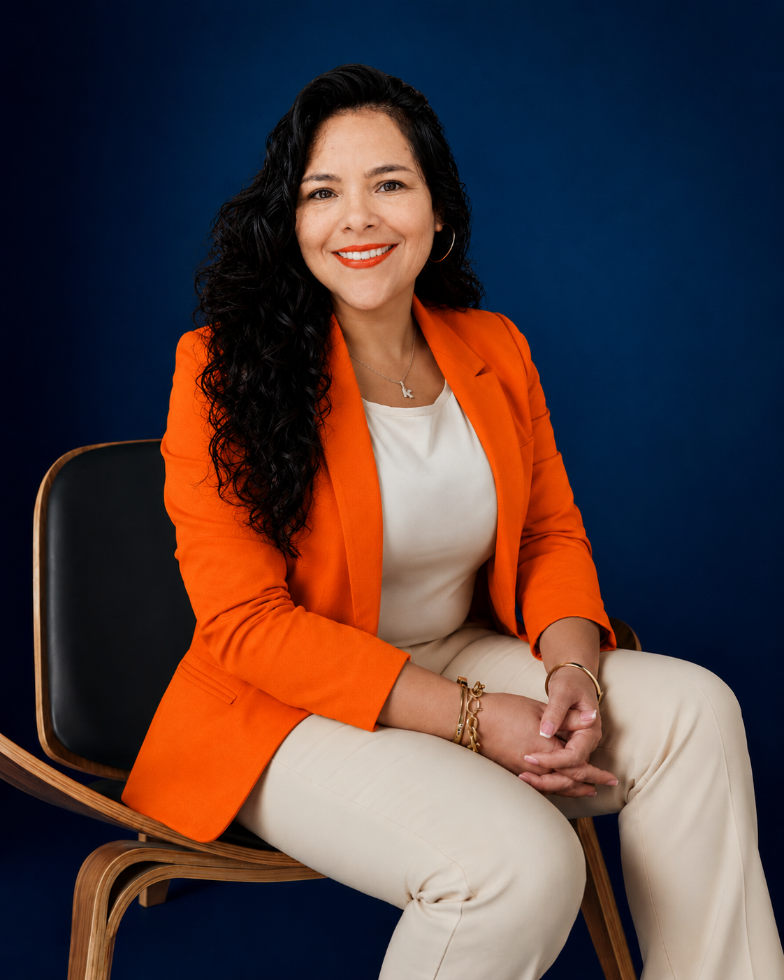 Liliana Salvatierra — Entrenadora de Finanzas